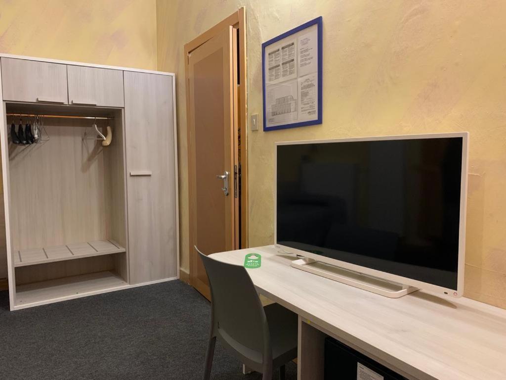 Hotel Annunziata Massa  Bagian luar foto