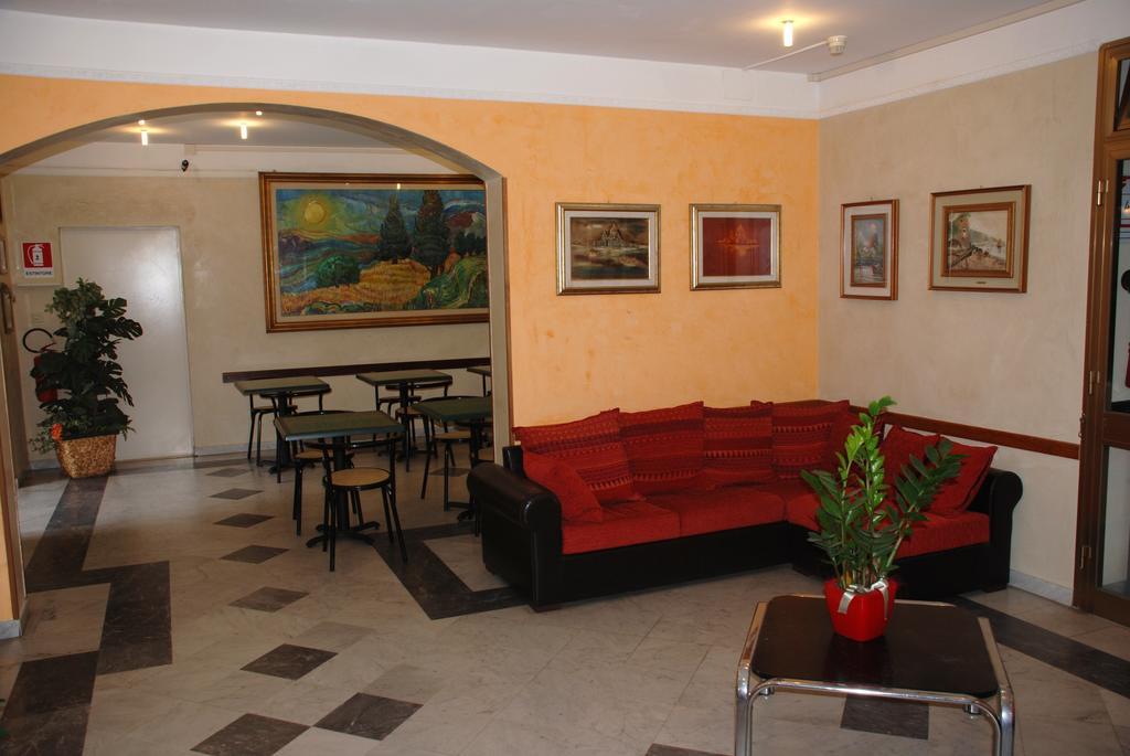 Hotel Annunziata Massa  Bagian luar foto